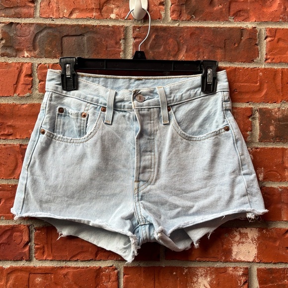 Levi's 501 Womens 24 High Rise Button Fly Frayed Hem Cut Off Blue Jean Shorts - Picture 9 of 9